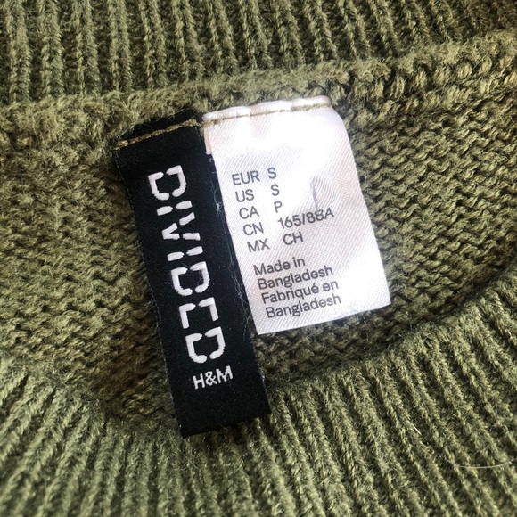 H&M Divided Green Sweater - Picture 3 of 3